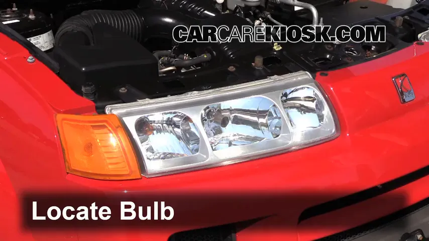 2005 Saturn Vue 2.2L 4 Cyl. Lights Headlight (replace bulb)